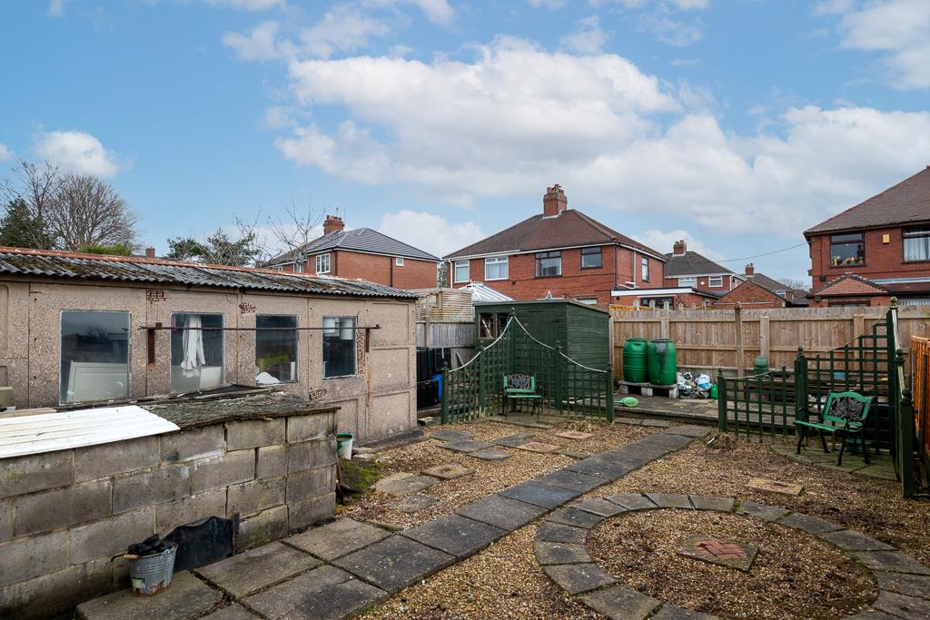 Central Drive, Blurton, StokeOnTrent CW Estate Agents